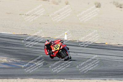 media/Dec-07-2025-CVMA (Sun) [[3e7d2de5dc]]/Race 10-Formula 40 Open/